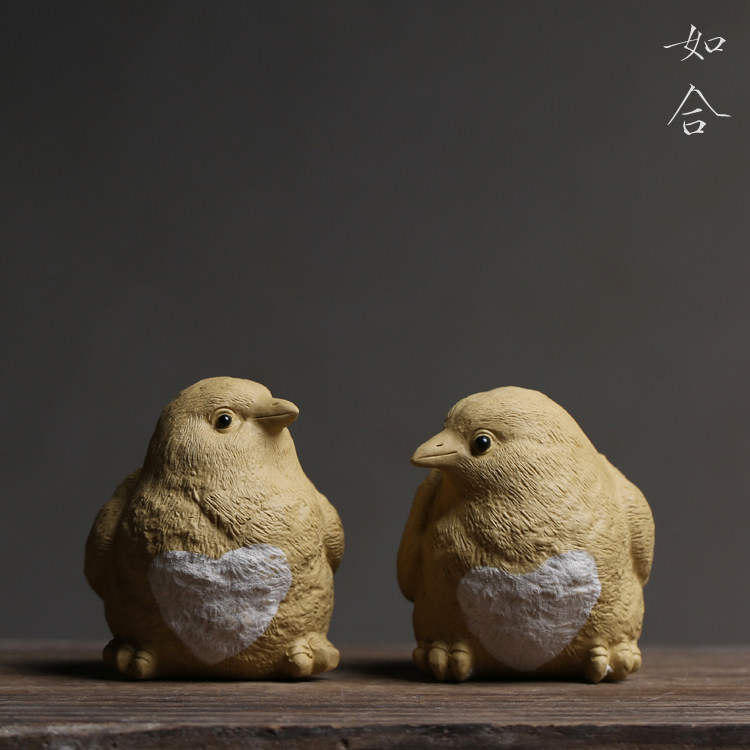 宜兴紫砂可爱手工黄色摆件茶宠