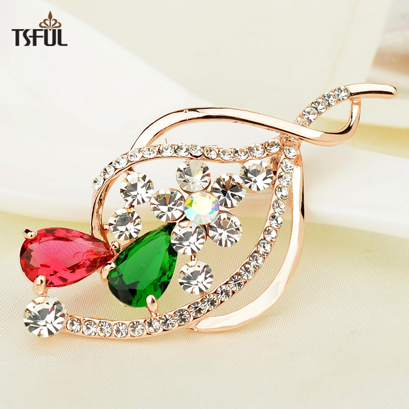 Broche femme TSFUL en plexiglas - Ref 1187859 Image 1