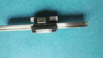 THK RSR9KM  RSR12VM  RSR15VM RSR15WRSR12W直线导轨IKO LWL9B