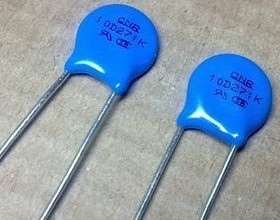 压敏电阻 10D271K 10K271 270V 全新