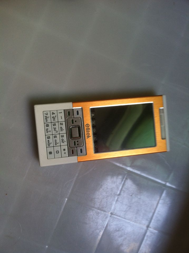 °£Á¢ÌØM30ÊÖ»ú£¬Ë«¿¨Ë«´ý ³¬³¤´ý»ú Ô×°ÕýÆ·ÐлõÊÖ»ú