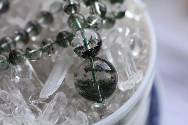 【玺玲珑】水墨画 l 天然收藏级墨绿千层山绿幽灵水晶毛衣链项链