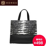 Honggu Hong Gu 2015 new leather handbag shoulder bag black and white stars party for 7931