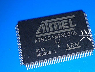 AT代理AT91SAM7SE32-AU AT91SAM7SE32B-AU AT91SAM7SE32A-AU
