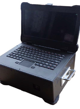 PXIC-7911A 6 槽 3U 携带式机箱