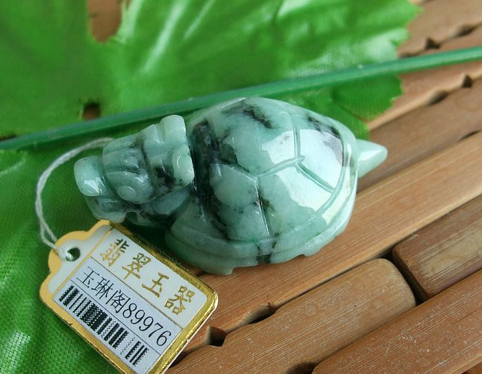 89976玉琳阁  实物拍 缅甸玉天然A货翡翠龙龟龙头龟吊坠