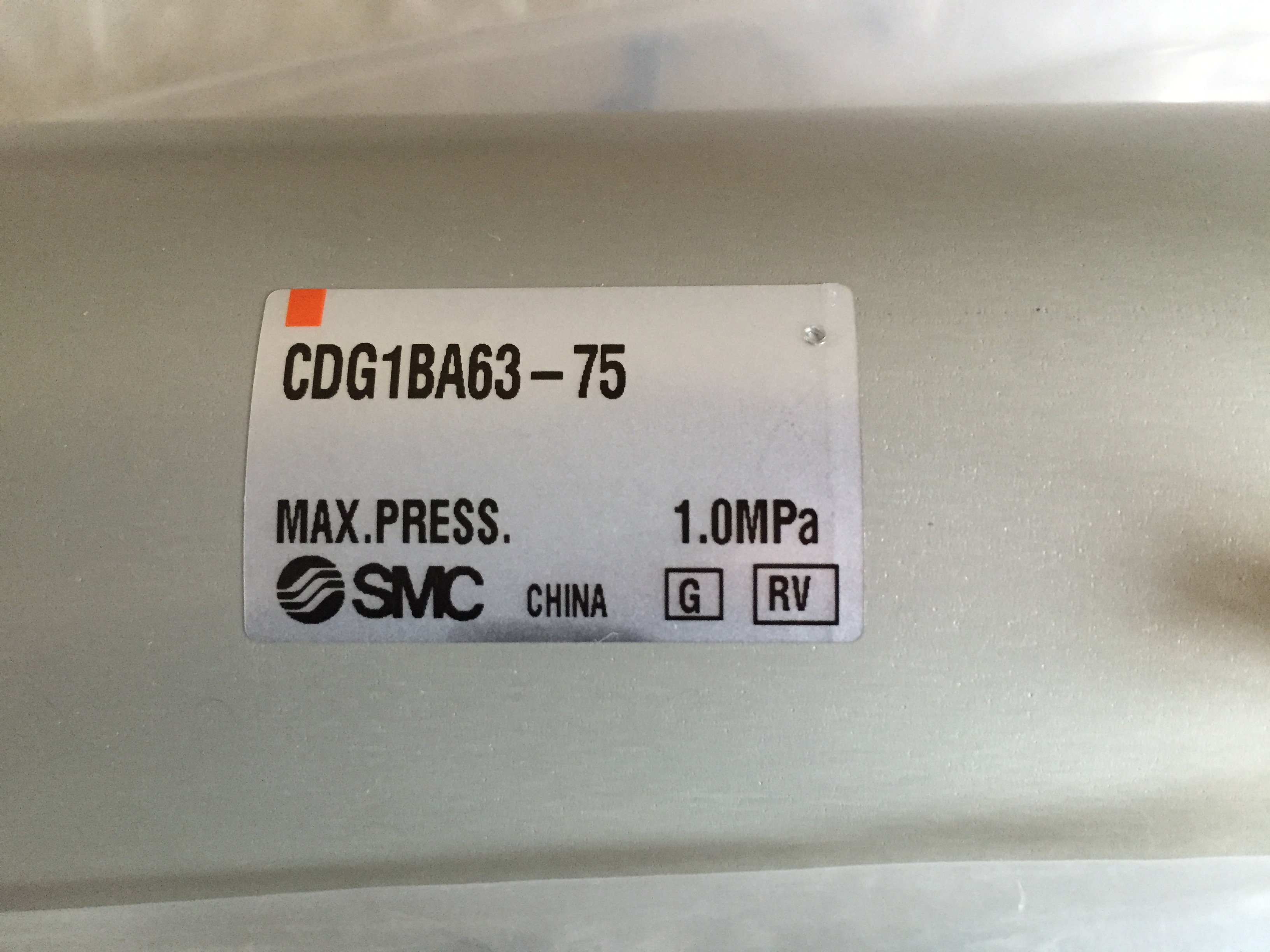 供应SMC气缸全新原装正品CDG1BA63-75假一赔十