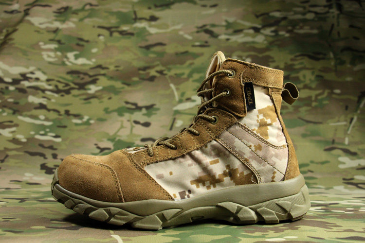 Bottes militaires pour homme - choc - Ref 1399146 Image 1
