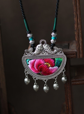 民族风挂件长款刺绣装饰品项链