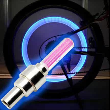 Eclairage pour vélo - Ref 2404107 Image 1