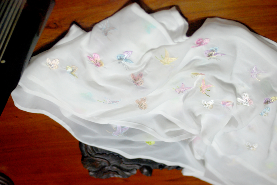 独家设计汉服绣花披帛超长重工刺绣百蝶图唐风汉韵蝴蝶定制现货