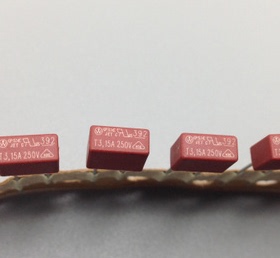 方形保险丝TE5 红色 慢断 4A T4A 250V