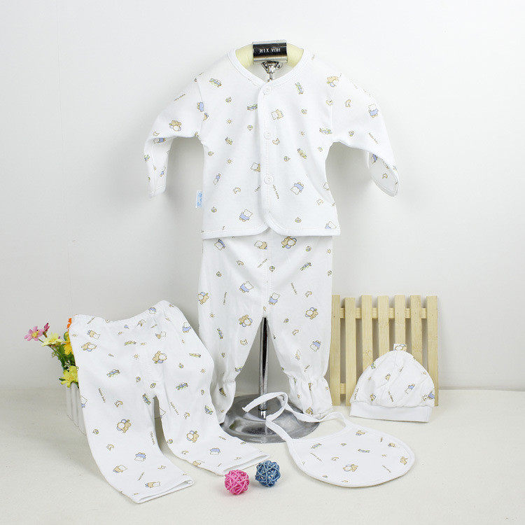 Coffret cadeau pour nouveau-né - Ref 1959942 Image 1