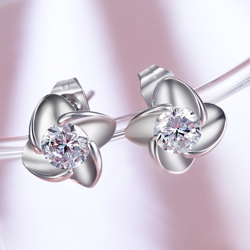 Broche femme en argenterie - Ref 1178595 Image 1