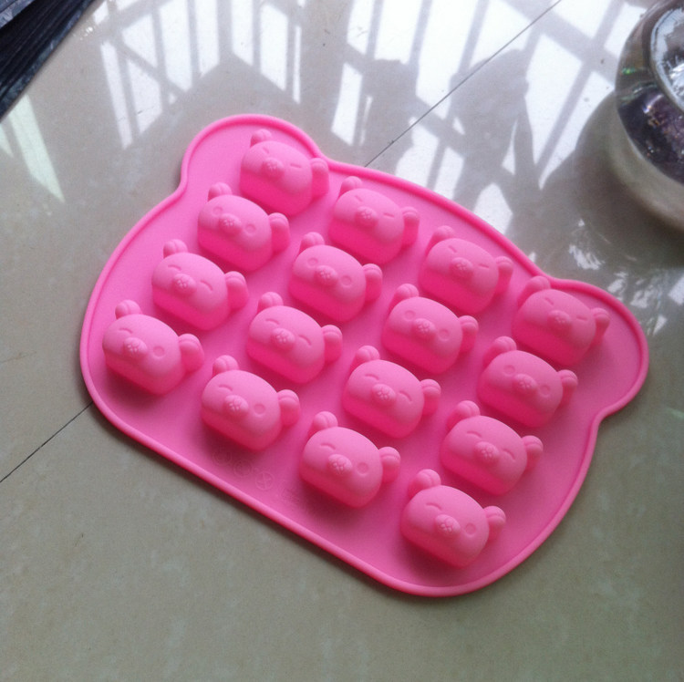 自制手工巧克力模具硅胶立体可爱卡通16连小熊造型手工皂滴胶磨具