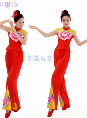 热卖新款无袖秧歌舞蹈演出服女装民族舞台表演服腰鼓舞扇子舞服装