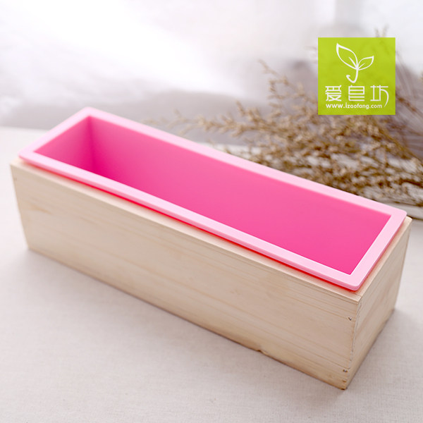 愛皂坊 標准方塊皂矽膠模具 1200G長方形手工皂矽膠模具+木框在類目 美容護膚/美體/精油, 精油芳療, 精油芳療用具, 手工皁模具中 - 來自Buy2taobao.com提供專業的淘寶代購服務