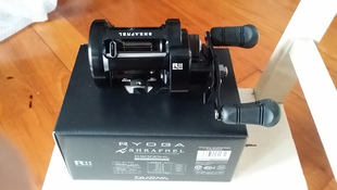 Daiwa 达亿瓦 RYOGA SHRAPNEL C3000H C3000HL 船钓鼓轮 15新款
