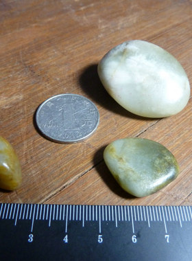 22148新疆和田玉龙喀什河和田玉青玉籽料 50g