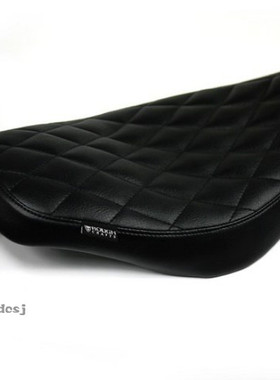 ROUGH CRAFTS 單人菱格座椅SPORTSTER車系通用 48 883 1200