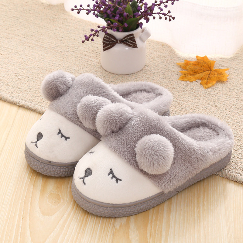 Pantoufles enfants en autre pour hiver - semelle plastique - Ref 1005521 Image 4