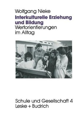 【预售】Interkulturelle Erziehung Und Bildung: Wertori...