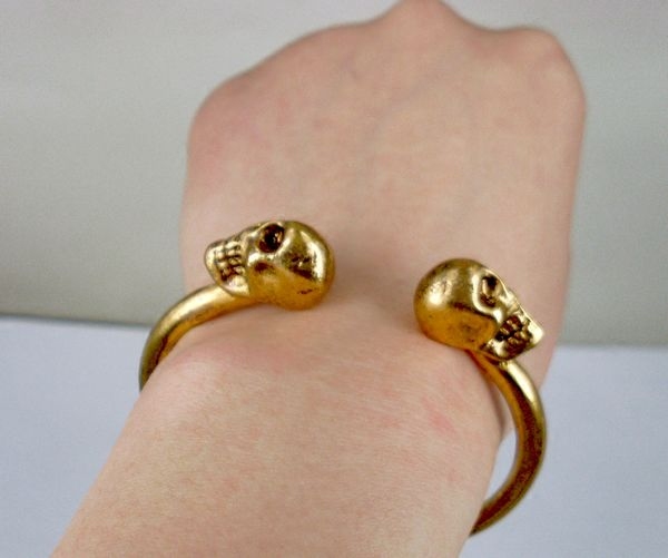 时尚百搭 热卖欧美合金骷髅手镯开口镯子头骨复古做旧首饰