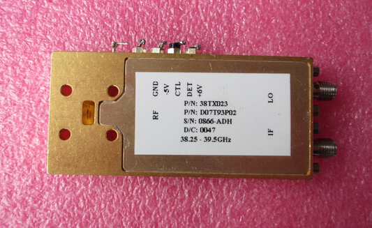 38TX023 D07T93P02 38.25-39.5GHz 射频微波 毫米波混频器 组件