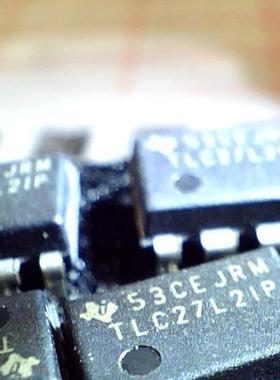 全新原装 TLC27L2IP TL27L21P 直插8只脚 精密双运算放大器