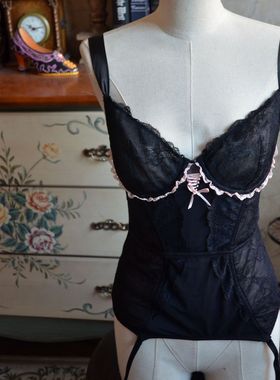 111515德国原单外贸圣诞黑色蕾丝兔女郎致诱惑钢圈连体夜衣塑身衣