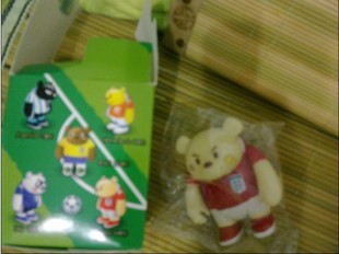 全家FAMILY MART 2010世界杯世足公仔 英国队 小熊 内袋未拆现货