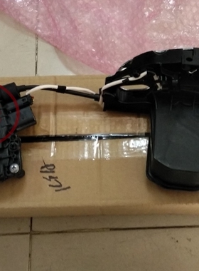 宝马5系7系F18F02520Li525Li528Li730Li740Li750Li车门锁块原厂