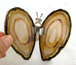 天然水晶花片138号玛瑙切片蝴蝶摆件原石9厘米灯饰玉髓蝴蝶电视墙