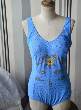 G6-05欧美原单法国专柜MA 优雅沙滩保守显瘦高端双肩三角连体泳衣