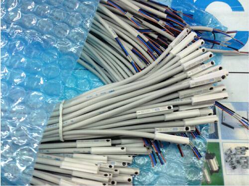 原装SMC磁性开关D-M9BWV D-M9B D-C73 D-M9BA D-M9BAV D-Z73L