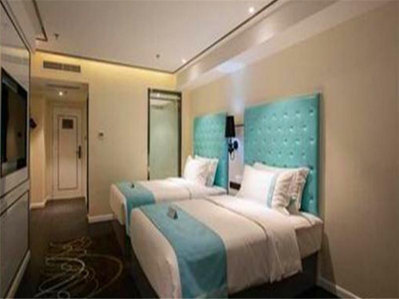 希岸·轻雅酒店乐山好吃街店