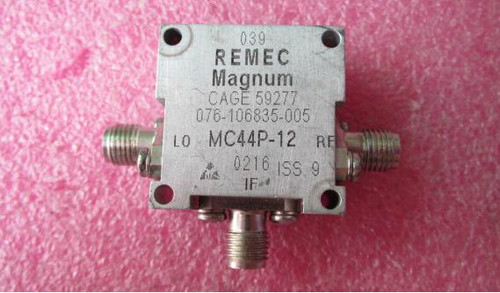 美国进口 MC44P-12 RF/LO 3.5-12.5GHz IF DC-3GHz SMA 射频微波同轴双平衡混频器 Magnum Microwave RF:3.5-12.5GHz LO:3.5-12.5GHz IF :DC-3GHz LO功率:10dB 变频损耗：7-10dB