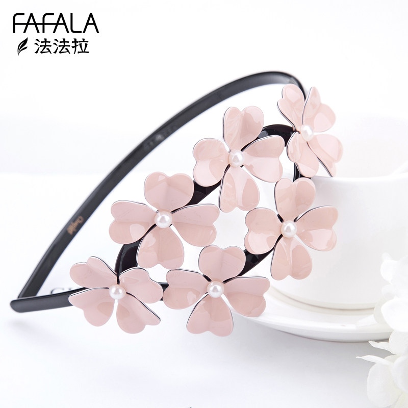 法国佩妮珍珠桃心花苞发箍