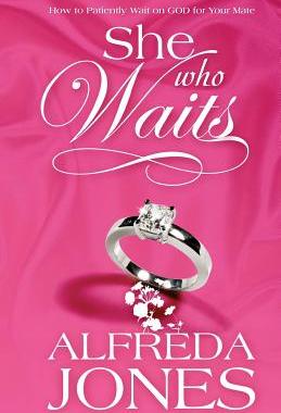 【预售】She Who Waits