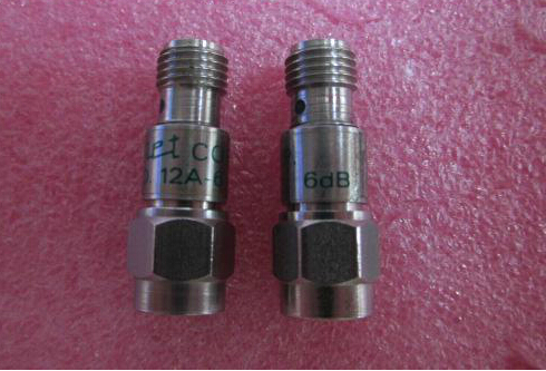 美国INMET进口 12A-6 6dB DC-18GHz 2W SMA RF 射频微波同轴固定衰减器 质量包好，包能用 可提供详细测试图 成色好 名 称：同轴固定衰减器 品 牌：INMET 型 号：12A-6 衰 减 量: 6dB