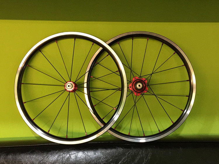 Roues de vélo - Ref 2384424 Image 1