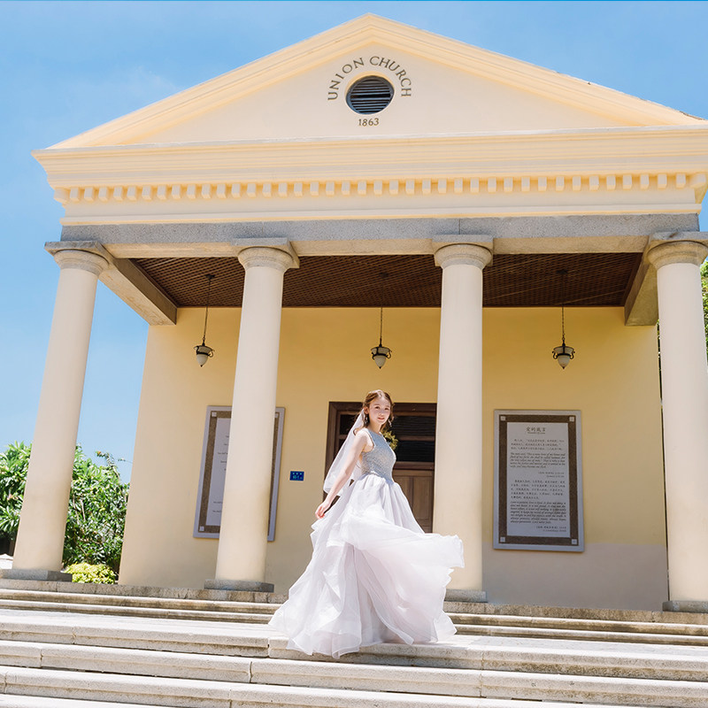 厦门鼓浪屿旅行旅拍婚纱情侣轻婚纱摄影旅游蜜月婚纱照亲子游跟拍