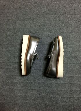 美国Grenson英国产银色漆皮女士加厚底乐福鞋复古平底鞋