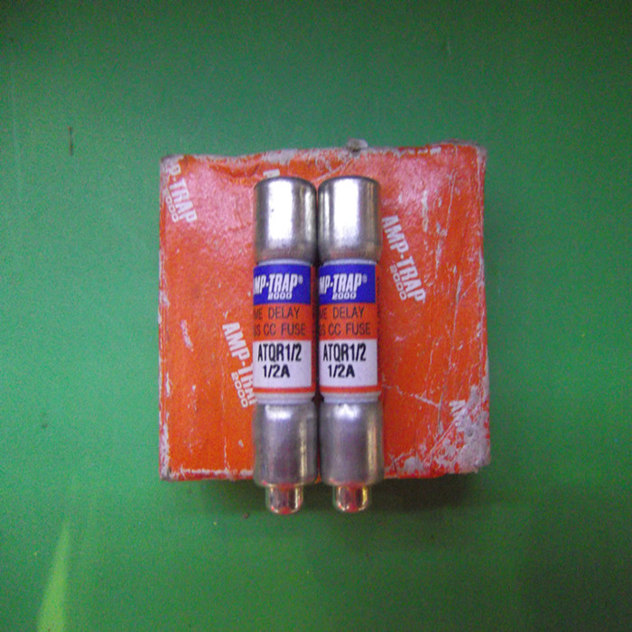 ATQR1/2 AMP-TRAP法国法雷10X38陶瓷熔断器/保险丝 0.5A 正品