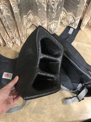 ergobaby四季多功能腰凳背带怎么样，用后一个月感受，真相大揭秘