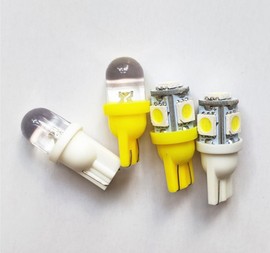 t10扁插灯泡led插泡12v24v示宽灯，牌照灯雾灯小灯泡t10led冰蓝插泡