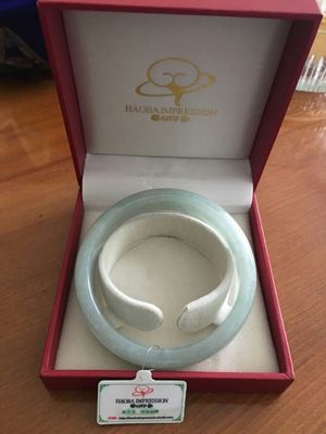 豪8印象S80冰种翡翠手镯怎么样极度喜欢感受反馈