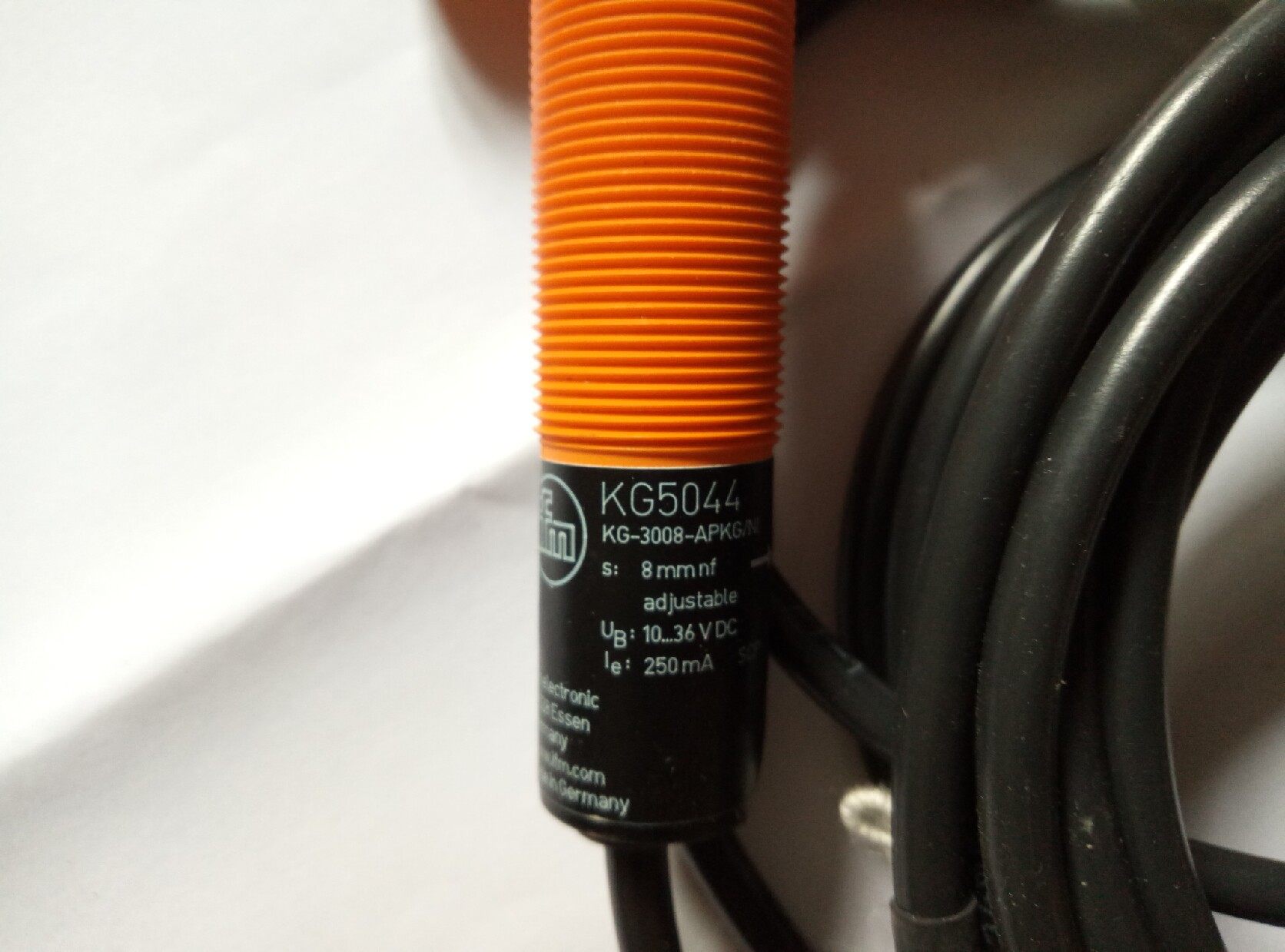 IFM 易福门 电容传感器KG5044 45128 KG-3