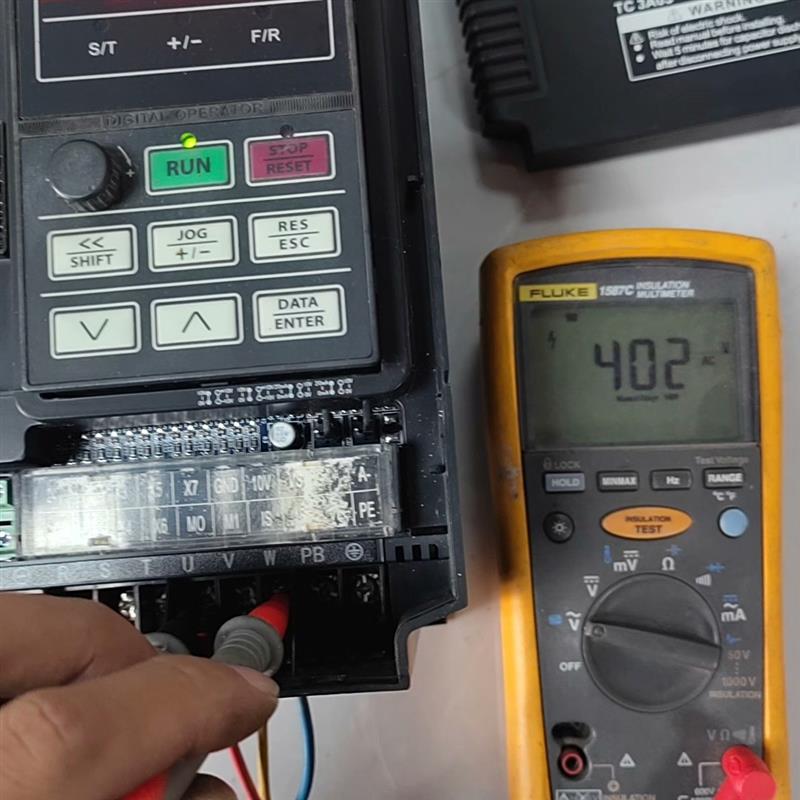 议价【议价】正弦变频器4KW，TC3A03-4R0-3CB，SINE30