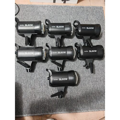 议价神牛 GL60W GODOX SL60W,7台,成色很好